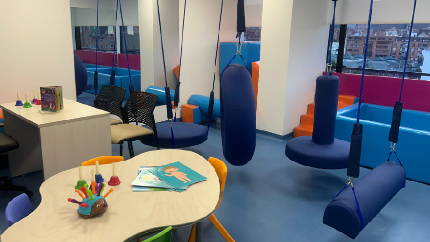 Versania Nova llega a Bogotá.